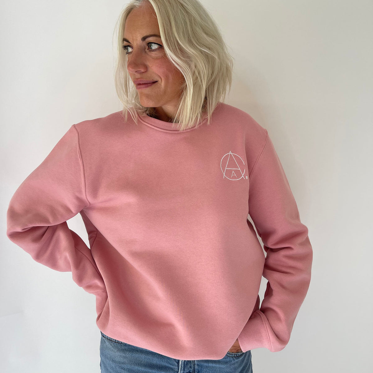 Bubblegum Atelier Monogram Embroidered Sweatshirt –